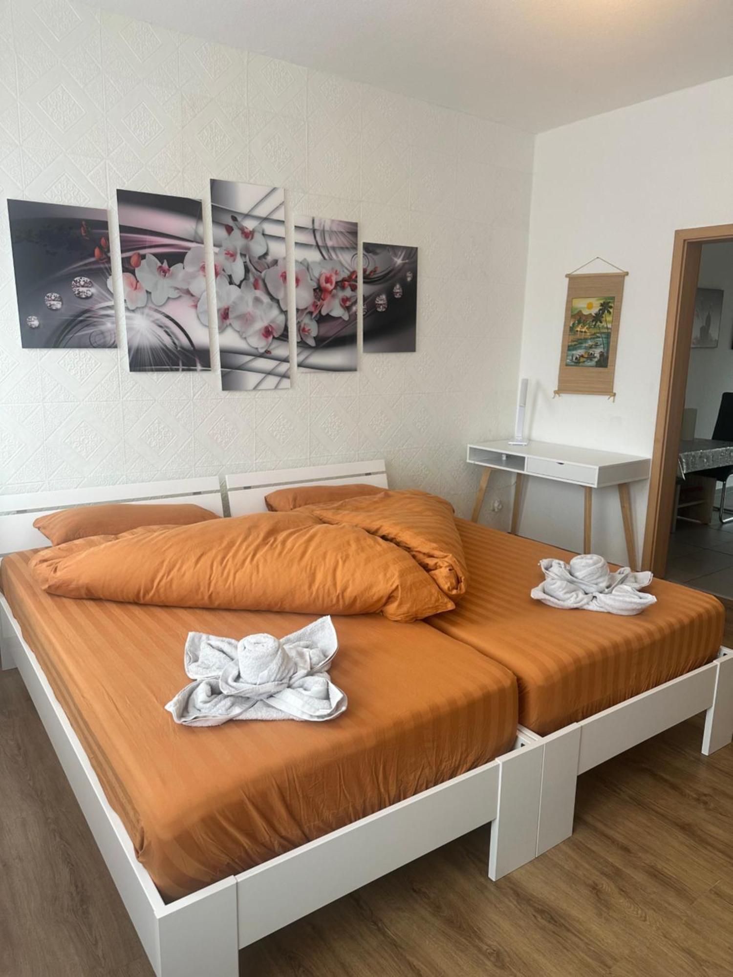 Kaethe-Kollwitz-Strasse 54, F2 Altemburgo Exterior foto